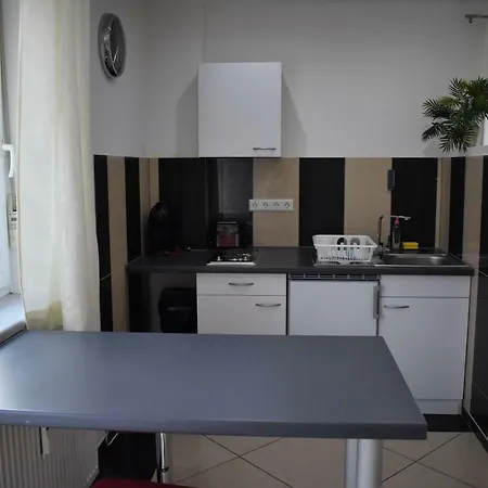 Villaci Business * Leimen